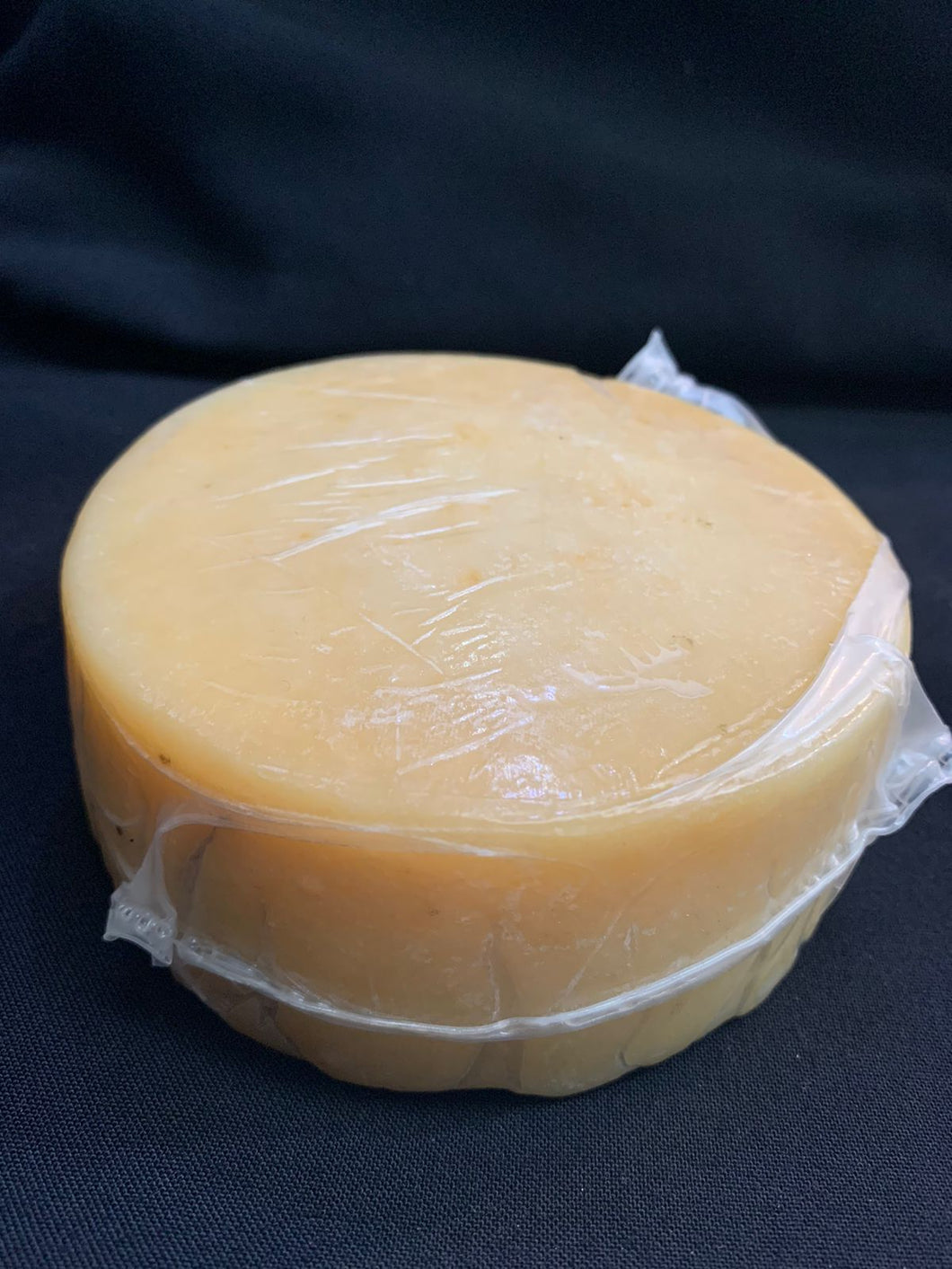 Queso madurado 3 meses, de oveja, artesanal agroecológico